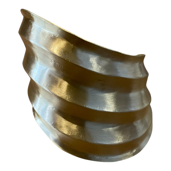 MaRoxua Cuff Bracelet in Gold