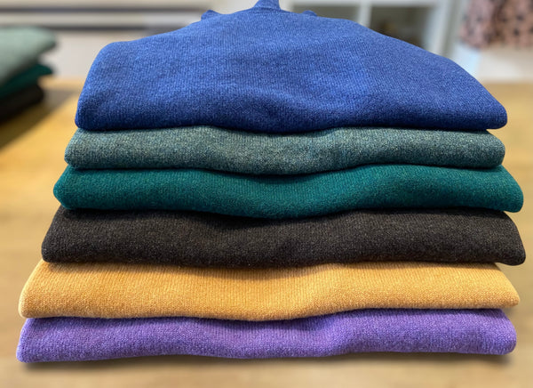 Rena Pullover - Various colours