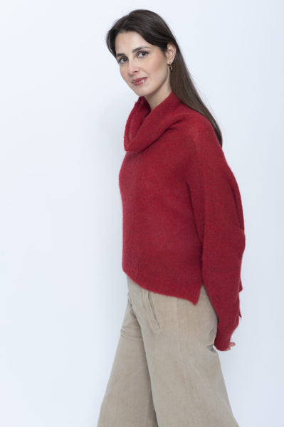 Turtle Neck Alpaca Jumper in Iris and Red