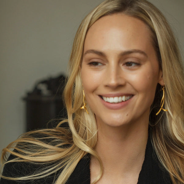 Gold Dangly Drop Earring