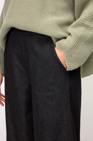 Stretch Denim Bubble Trouser in Black