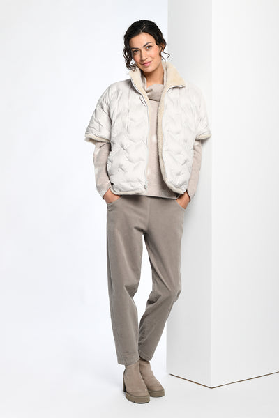 Trousers in Taupe